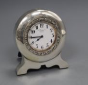 An Edwardian silver mounted timepiece, Deakin & Francis, Birmingham, 1904, 12.2cm.