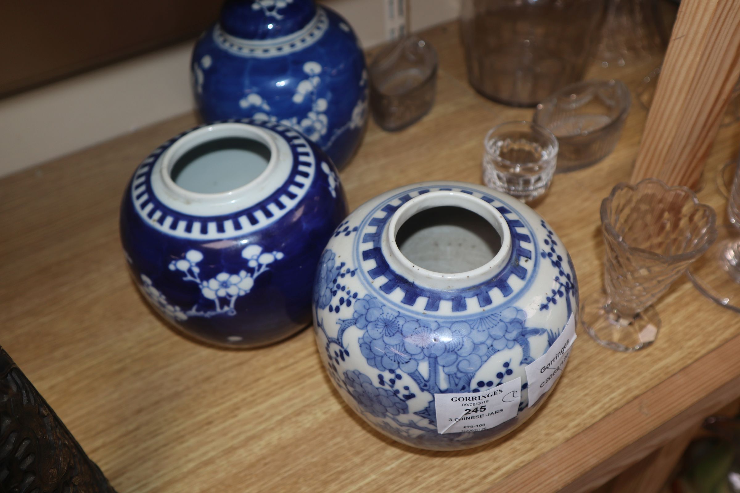 Three 19th century Chinese blue and white jars - Image 2 of 6