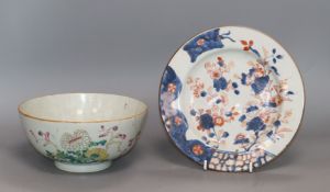 An 18th century Chinese famille rose bowl and an Imari plate plate diameter 22cm