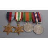 WWII medal group with miniatures, unnamed