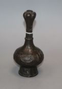 A Chinese bronze garlic neck vase, 17th / 18th century height 16cm