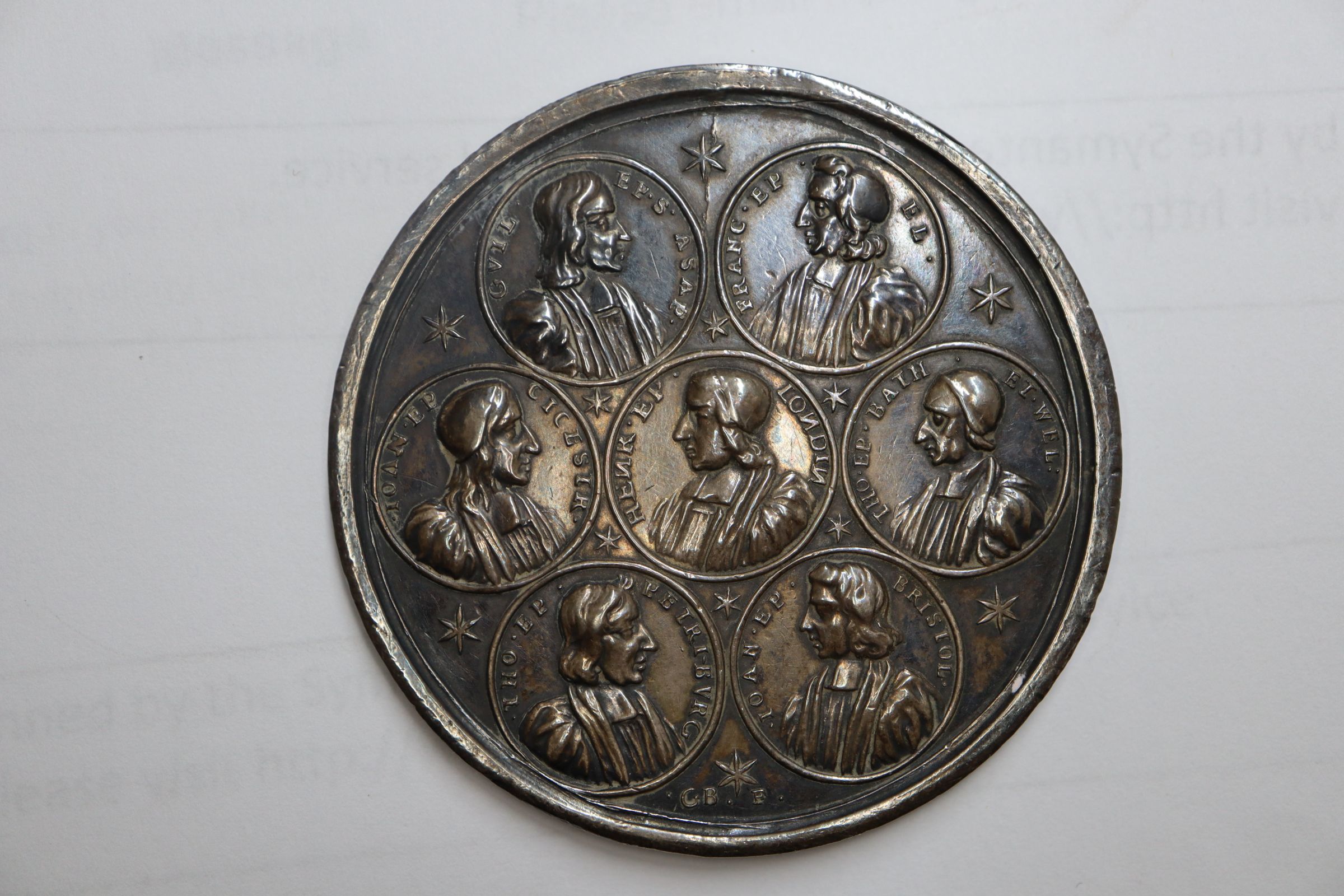 Medallion John Archbishop Sancroft - Archbishop Sancroft and the Bishops 1688 (Struck) Obverse: : - Image 3 of 3