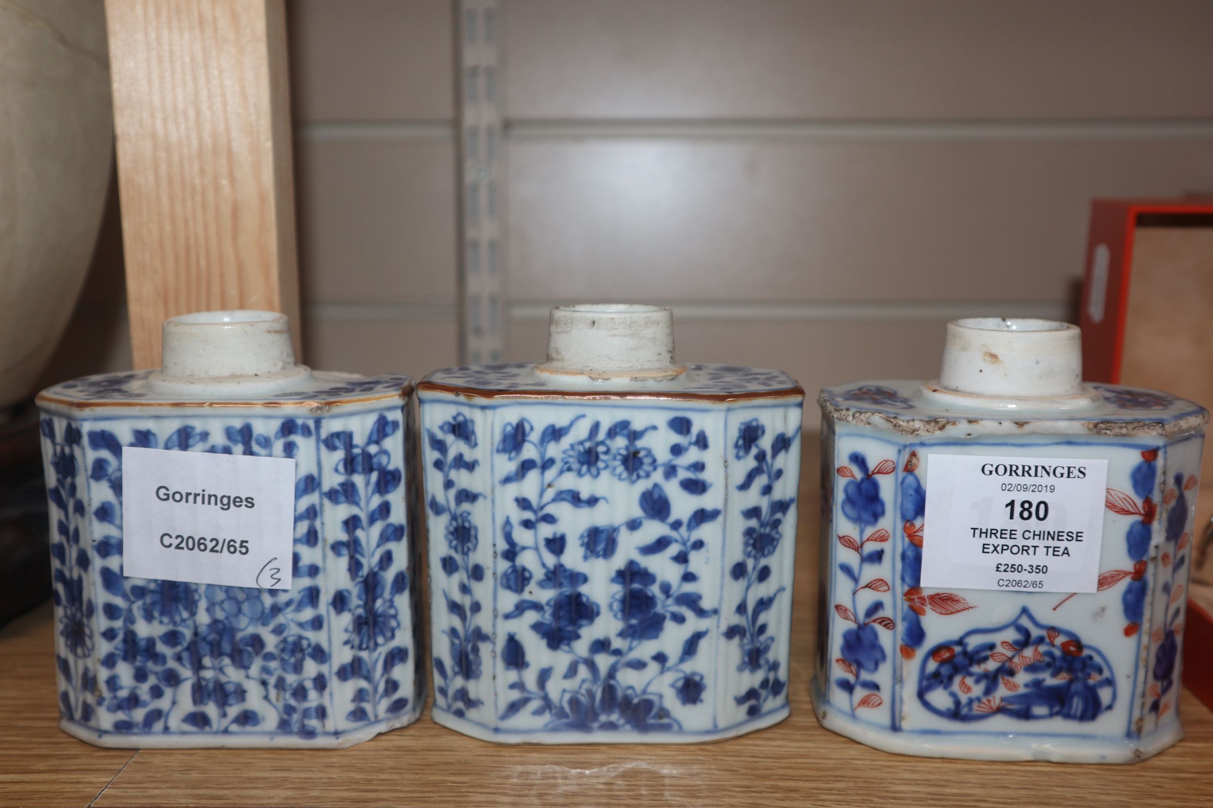 Three Chinese export tea caddies, Kangxi, two blue and white and one Imari palette - Image 2 of 16