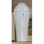 A Chinese cream crackle glaze tall vase, 18th/19th century height 41cm