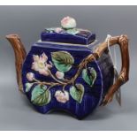 A Victorian majolica teapot and cover