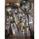 A part set of mother o'pearl handled cutlery (25)