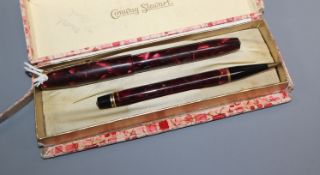A Conway Stewart pen and pencil 14ct nib
