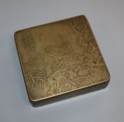 A Chinese bronze inkbox