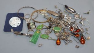 A quantity of assorted jewellery including silver and costume.