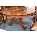 A William IV rosewood circular breakfast table H.74cm, Diameter 132cm