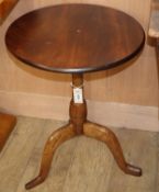 A George III tripod wine table Diam. 48cm