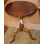 A George III tripod wine table Diam. 48cm