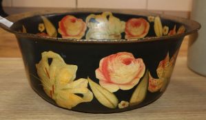 A toleware bowl