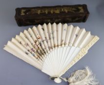 A good Chinese export ivory and silk fan, late 19th century, with original lacquer box, the ivory
