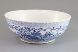 A Chinese blue and white bowl, Guangxu period