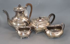 A late Victorian silver four piece tea and coffee set, Atkin Brothers, Sheffield 1899/1900, gross