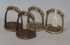 Two pairs of horse stirrups, Qing dynasty