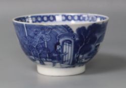 A fine Chinese export blue and white tea bowl, Qianlong period, painted with figure scenes