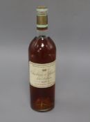 One bottle Chateau d'Yquem-Sauternes 1950 (1)