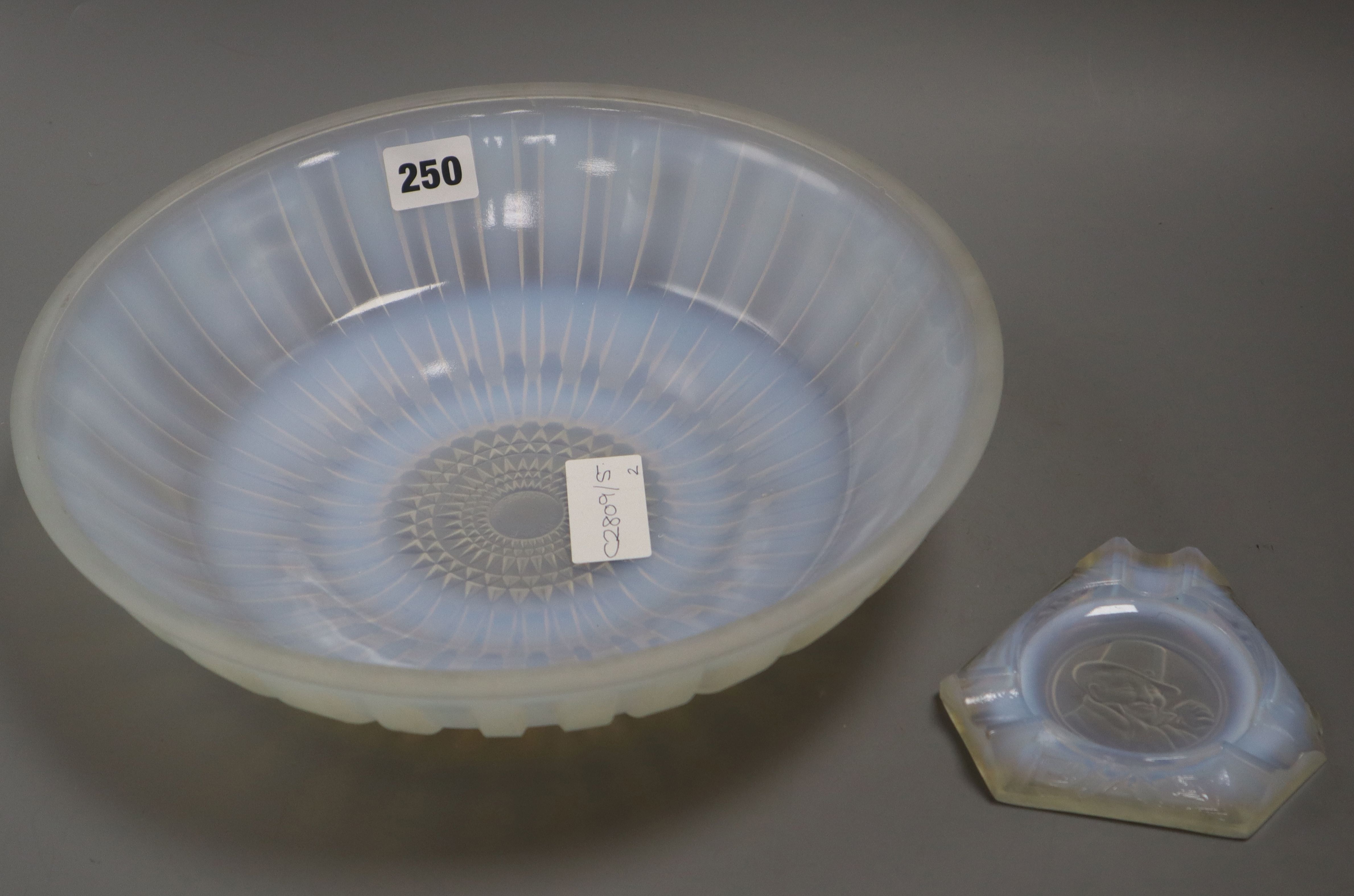 A French opalescent glass bowl, diameter 30cm and a similar ashtray