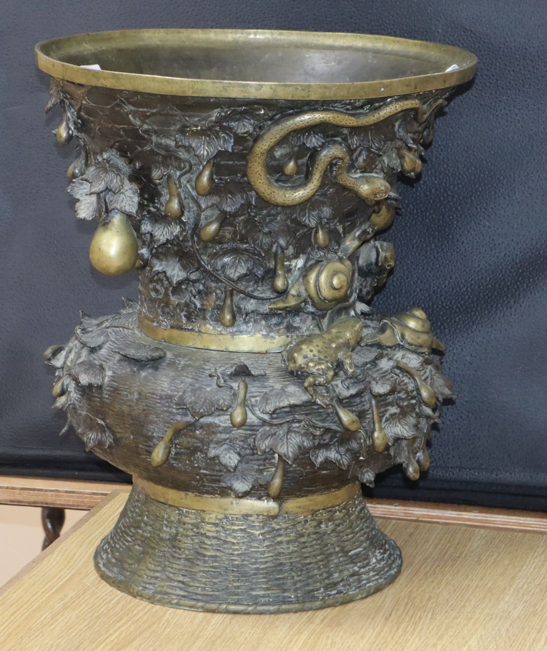 A large Japanese bronze vase, early 20th century, decorated with toads and snails height 44cm