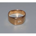 A gentlemens' 18ct gold wedding ring, gypsy-set with a single diamond, size R.