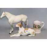 A Beswick large grey racehorse, a Lomonsov model of a pointer and a Sunderland lustre 'frog' mug