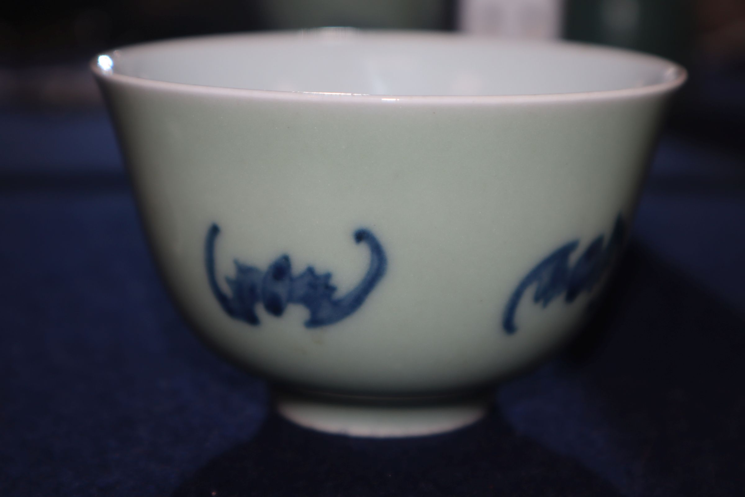 A Chinese blue and white tea bowl and a Chinese green glazed ink pot tallest 6cm - Image 9 of 17