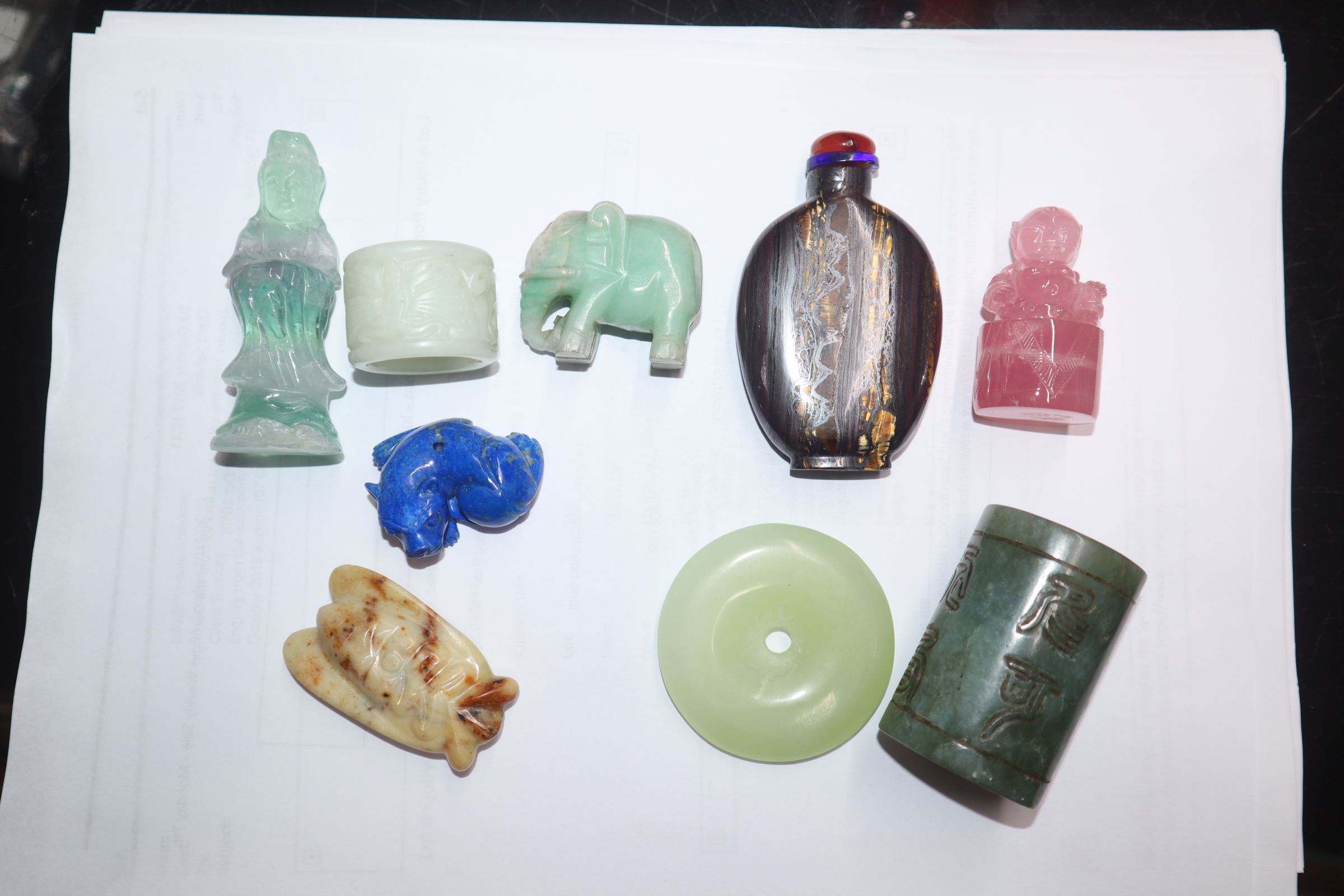 A group of Chinese stone carvings, a spinach green jade dish and a lapis lazuli dish - Image 6 of 9