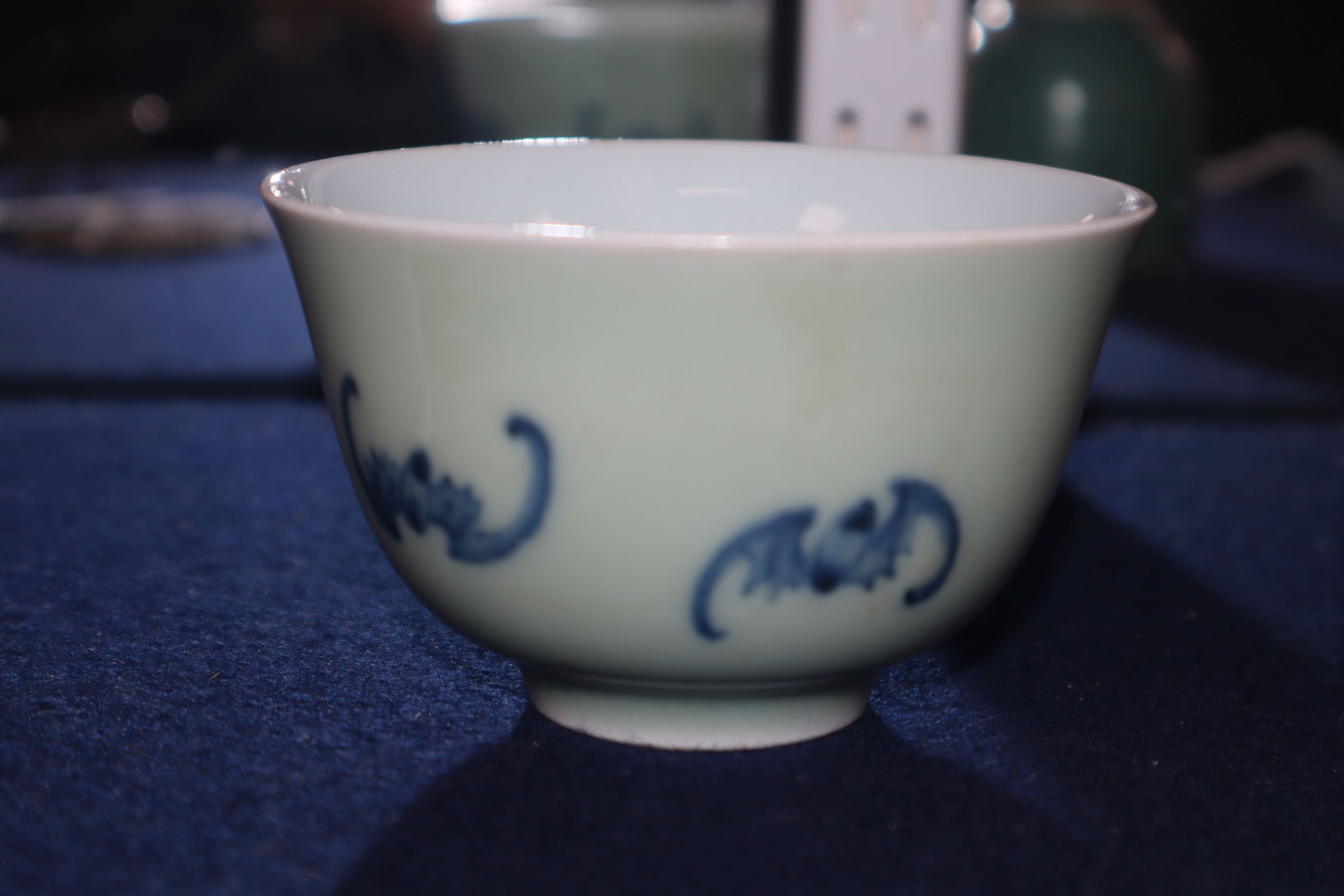 A Chinese blue and white tea bowl and a Chinese green glazed ink pot tallest 6cm - Image 3 of 17