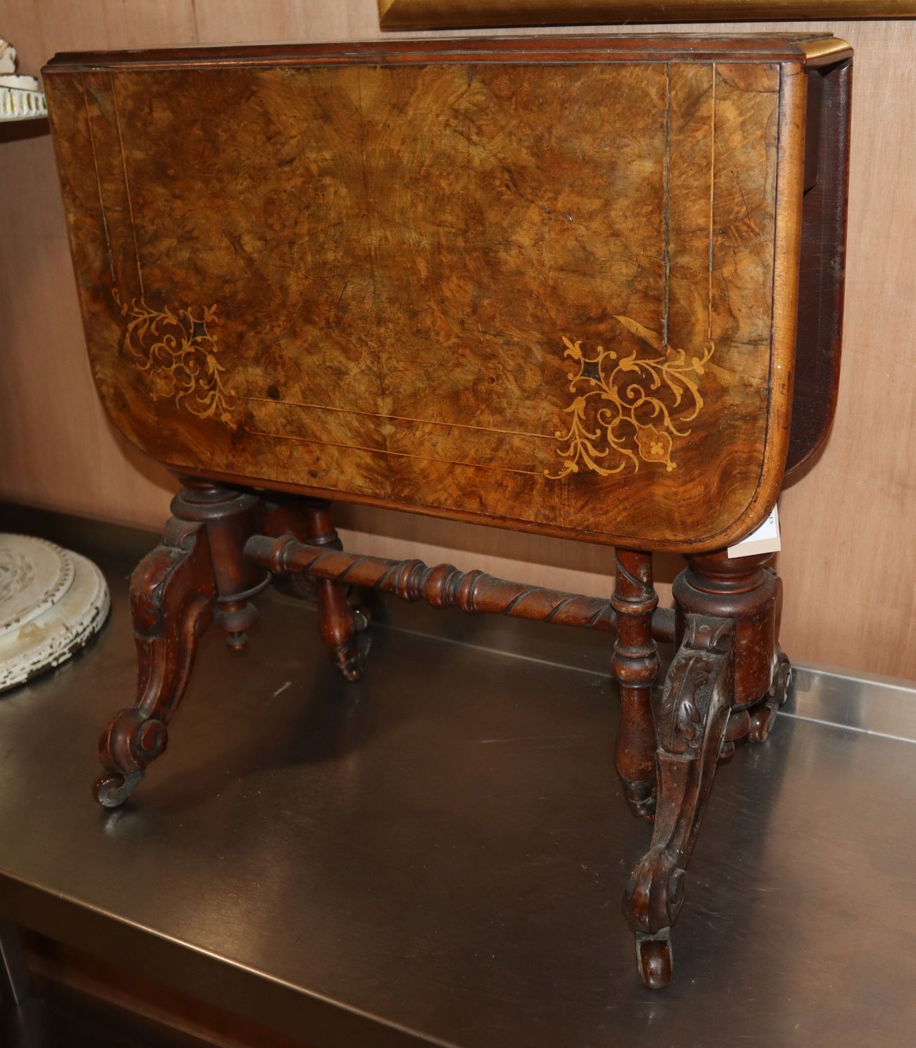 A Victorian walnut Sutherland table W.54cm