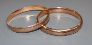 Two 9ct bangles, gross 47 grams.