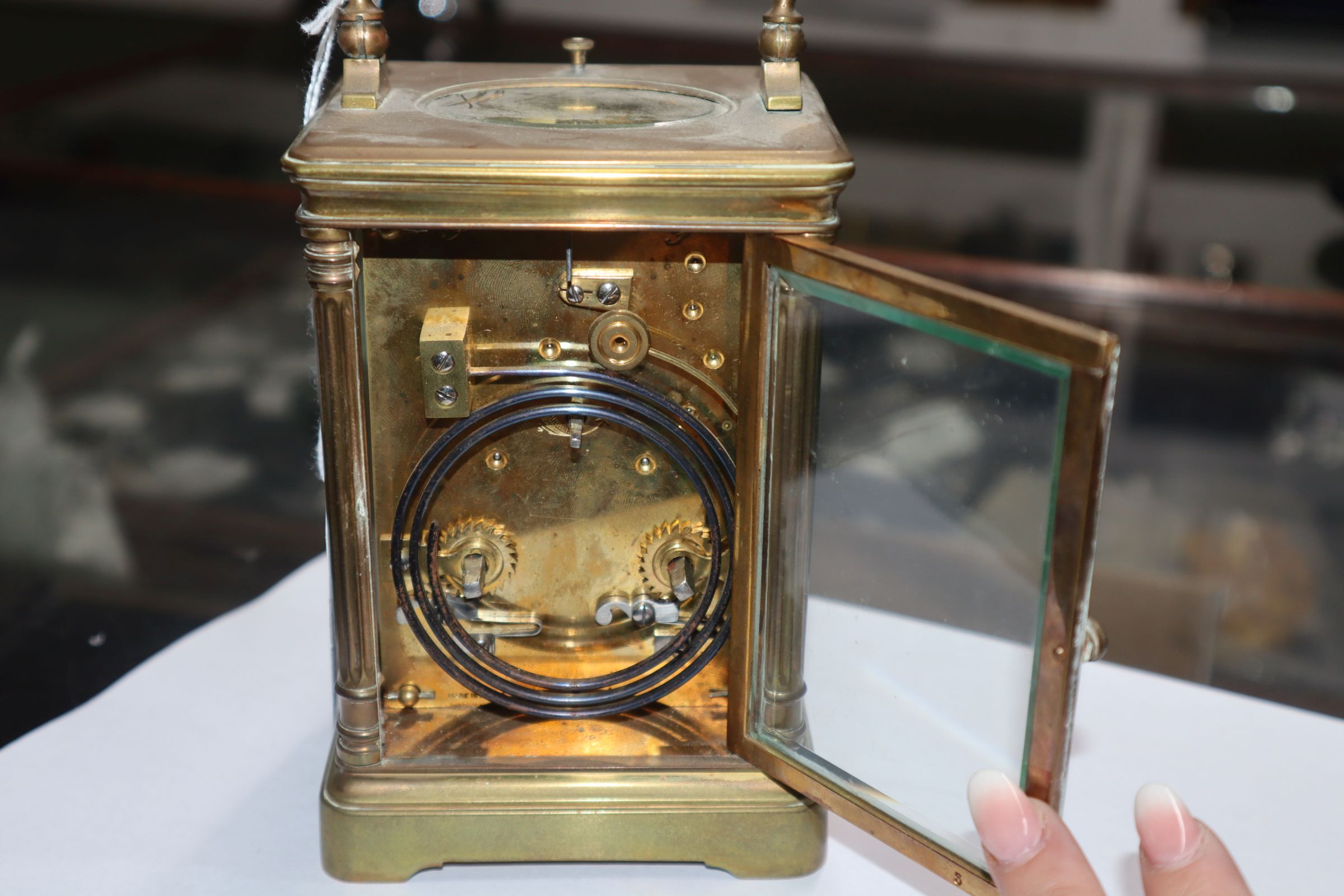 An early 20th century French brass repeating carriage clock - Image 4 of 5