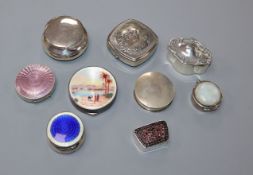 Five assorted silver pill boxes including three enamelled and four other pill boxes, largest 52mm.