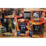 Doctor Who - Character Options - Flight control Tardis & figures 02477, Doctor & RC K-9 01951,