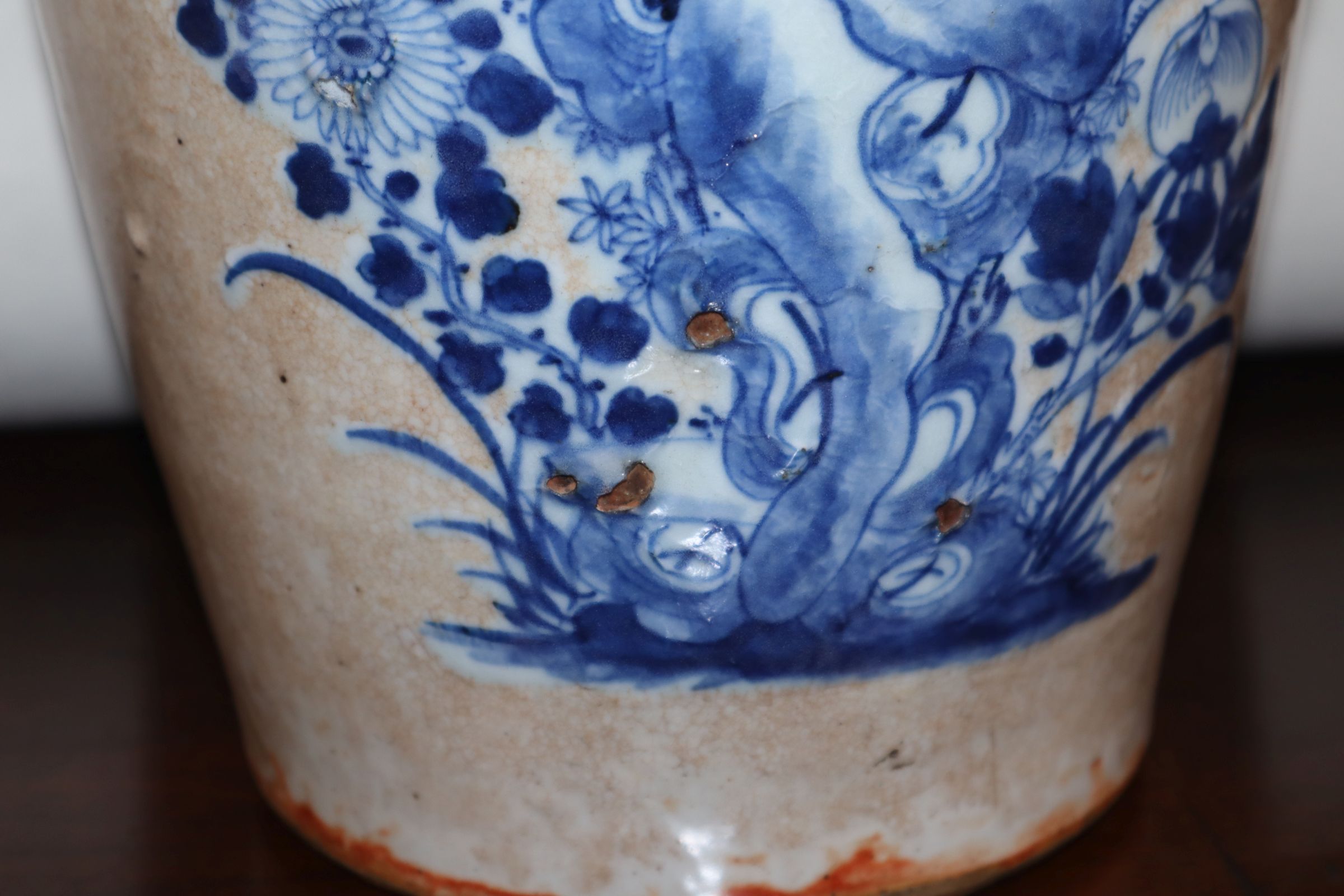 A Chinese crackle glaze blue and white vase, c.1900, Chenghua mark - Image 5 of 9