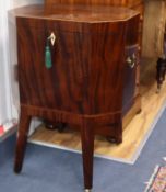 A George III octagonal mahogany cellaret W.54cm