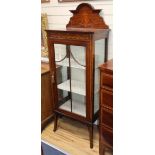 An Edwardian inlaid mahogany display cabinet W.60cm