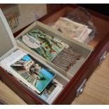 A suitcase of assorted tea cards, loose stamps, Royal ephemera etc