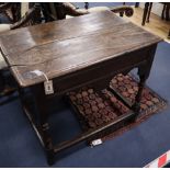 A 17th century small oak side table W.86cm