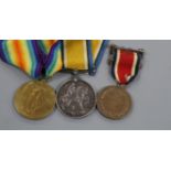 WWI War and Victory medal duo to Pte E G Izzard, 19th Lond. R. and a London County Council King's