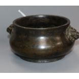 A 19th century Chinese bronze censer, Xuande mark height 5.5cm