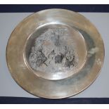 A limited edition silver Pickwick Christmas Plate, No. 90/750, etched with a 'Phiz' illustration, '