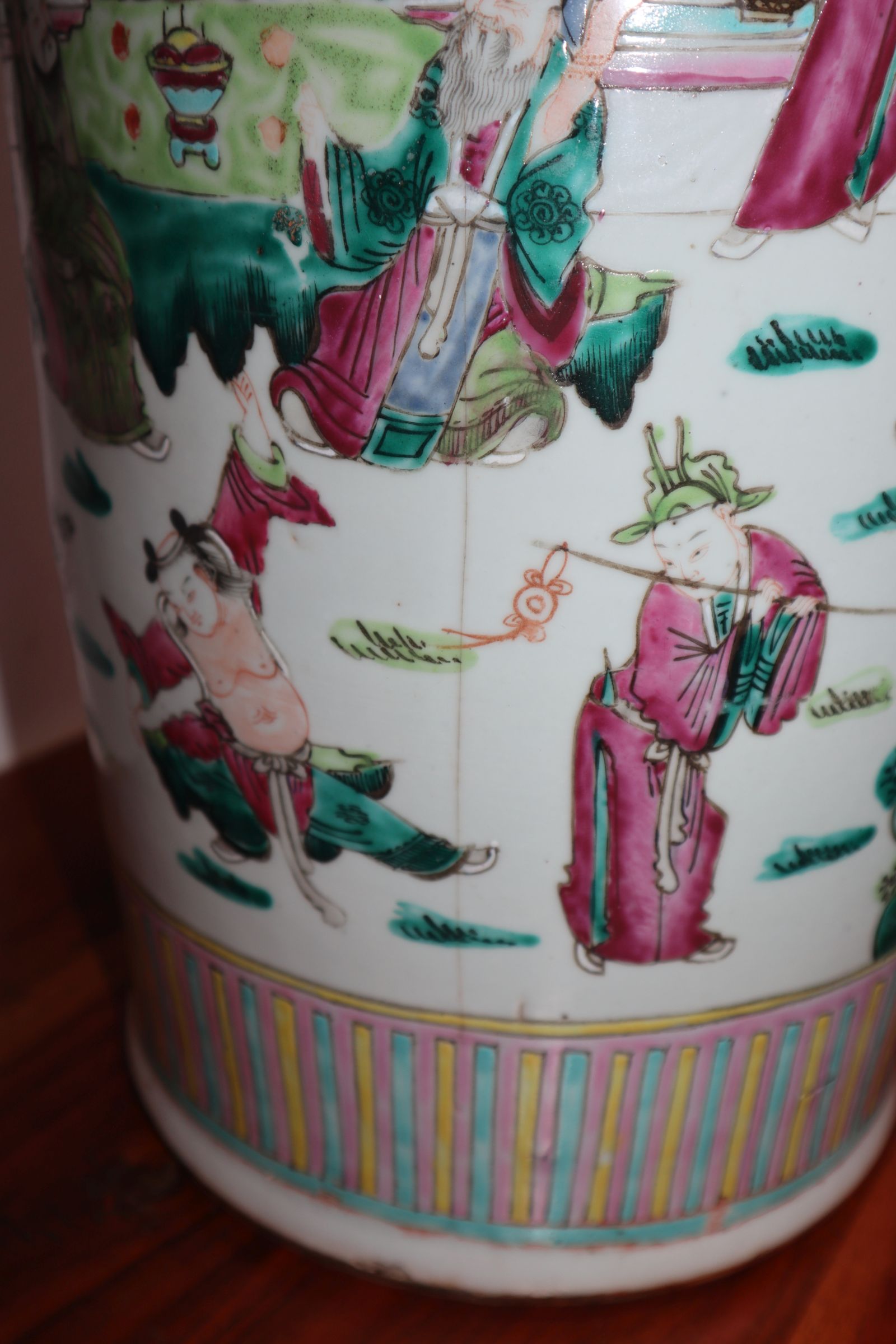 A Chinese famille rose vase and a later Chinese vase tallest 61cm - Image 9 of 9