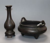 A Chinese bronze tripod censer, 19th century, Xuande mark and a vase height 13.5cm