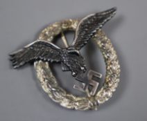 A Luftwaffe pilots badge, maker marker W.Deumer Ludenscheid