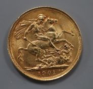 A Victorian 1901 gold full sovereign.