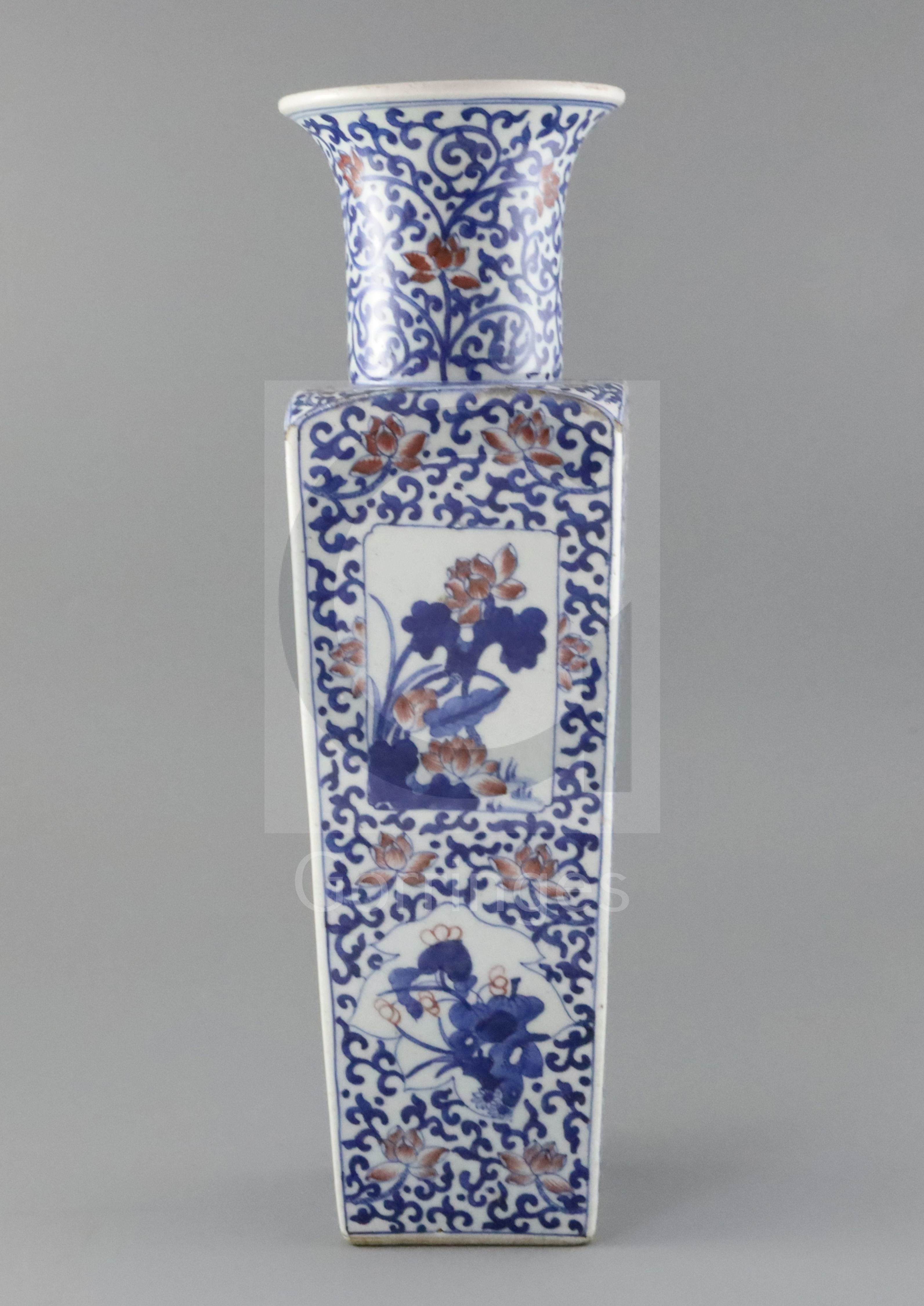 A Chinese underglaze blue and copper red square baluster vase, late Qing dynasty, painted with - Image 4 of 5