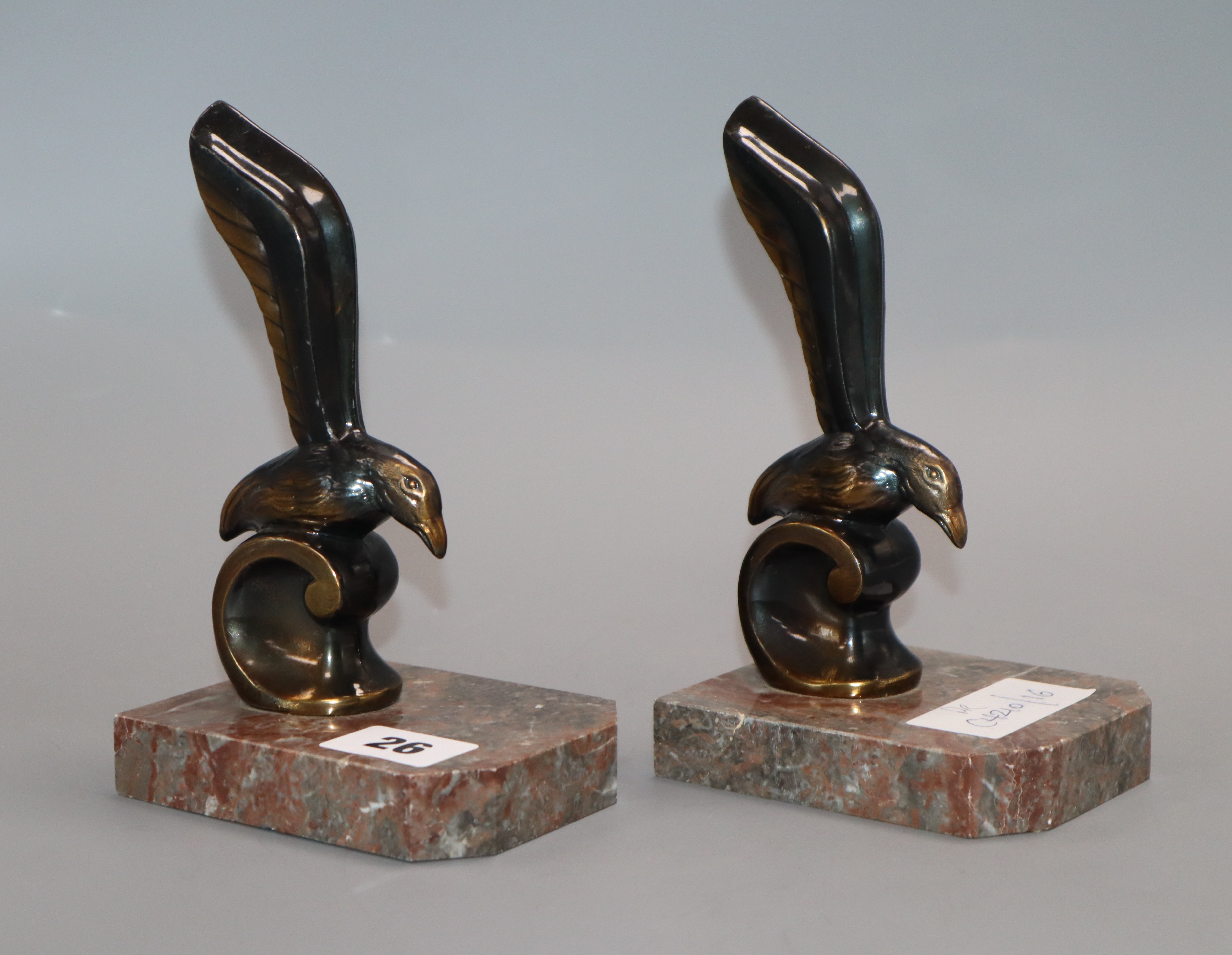 After Jamar. A pair of Art Deco bronzed spelter gull bookends height 17cm