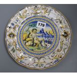 A Cantagalli maiolica plate diameter 21cm